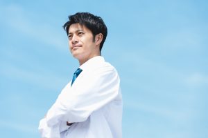 “非常勤医師”という働き方｜給与相場から、非常勤勤務のメリット・デメリット、失敗しない求人の探し方まで徹底解説！