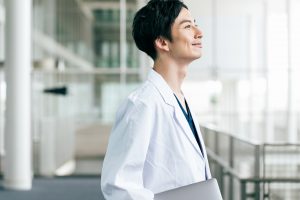 【座談会】医局に所属しない選択肢はあり？非医局医師3名が語るメリット・デメリットとキャリア形成のポイント（後編）